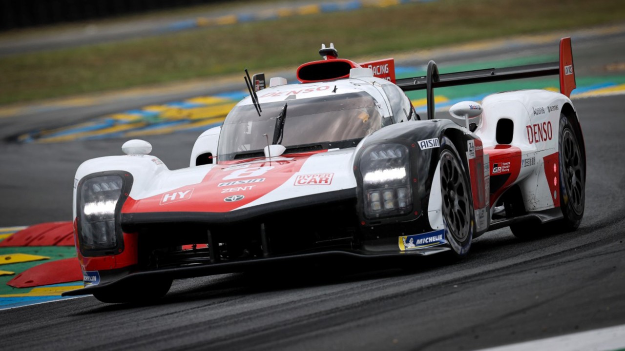 TOYOTA GAZOO RACING TRIUMFUJE W LE MANS